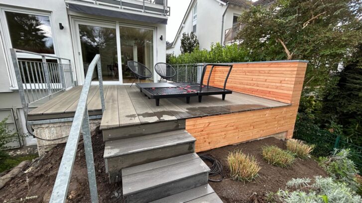 Bergisch Gladbach Terrassenbau Holzterrassen Steinterrassen WPC-Terrassen Terrassen WPC Holz Stein